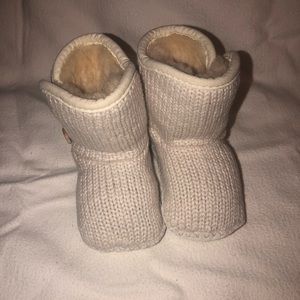 Baby ugg booties